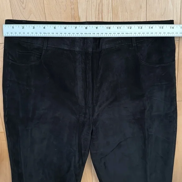 Women's Seude Boot Cut Pants in BLACK - Picture 5 of 8